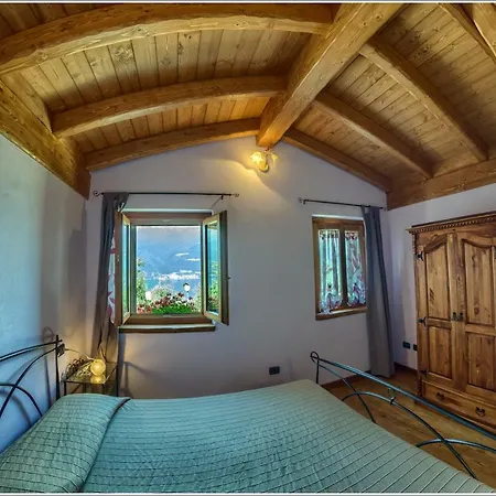 Fantastica Casa Poppo Apartment Bellano Exterior photo