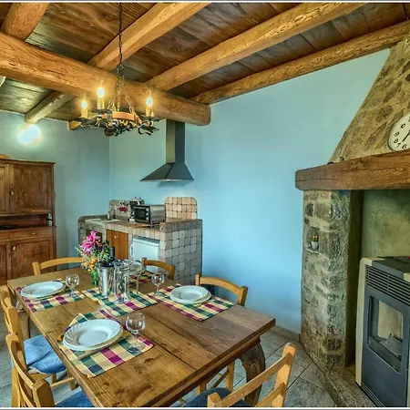 Fantastica Casa Poppo Apartment Bellano Exterior photo