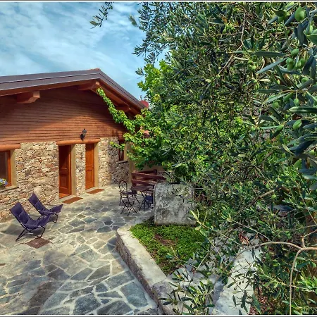 Fantastica Casa Poppo Apartment Bellano Exterior photo