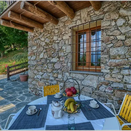 Fantastica Casa Poppo Apartment Bellano Exterior photo